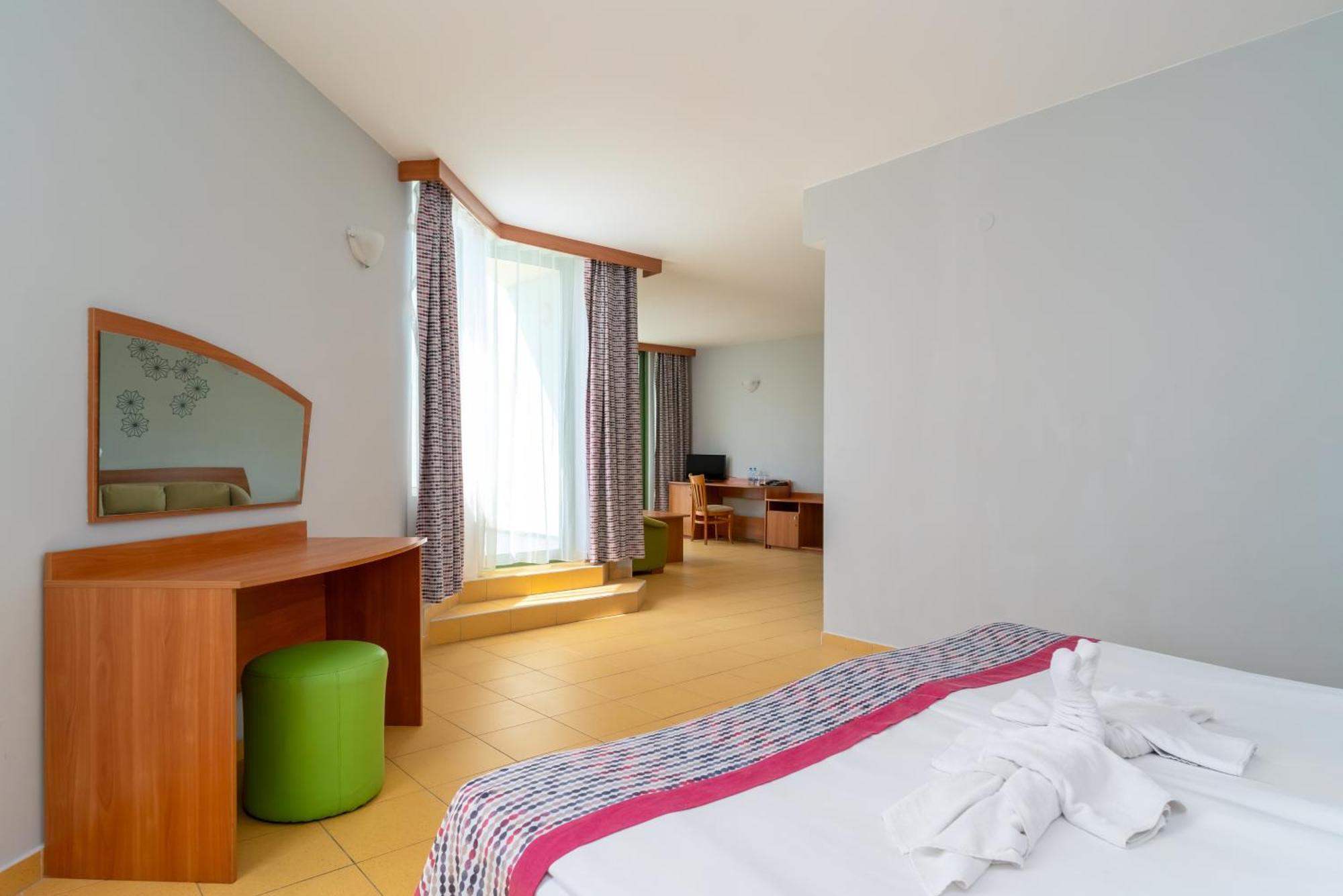 MPM Hotel Kalina Garden - All Inclusive Slantschew brjag Zimmer foto