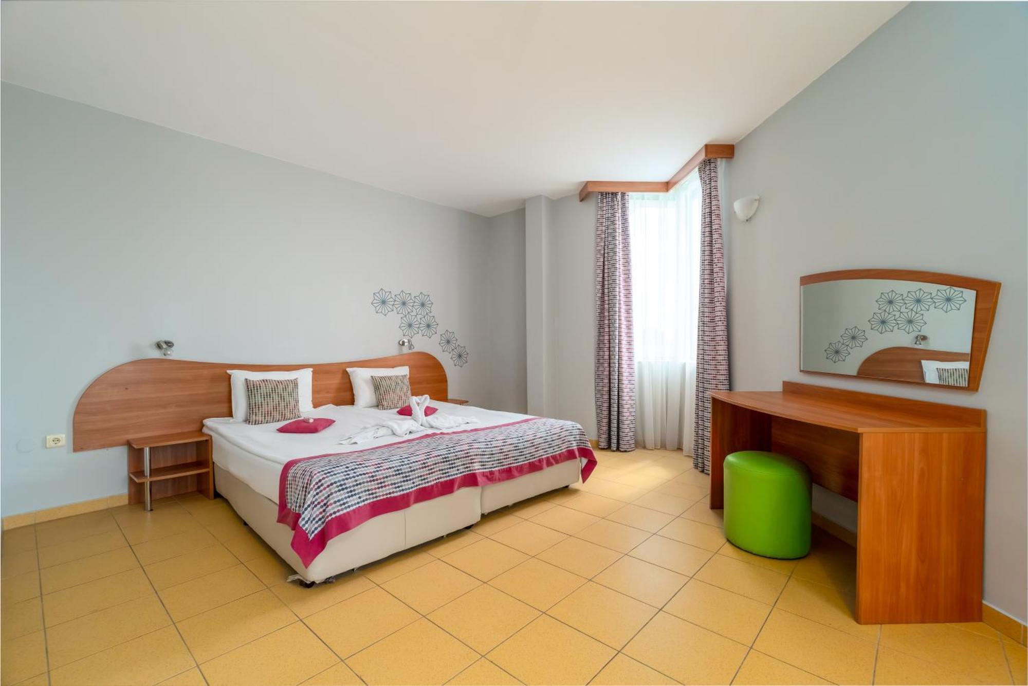 MPM Hotel Kalina Garden - All Inclusive Slantschew brjag Zimmer foto